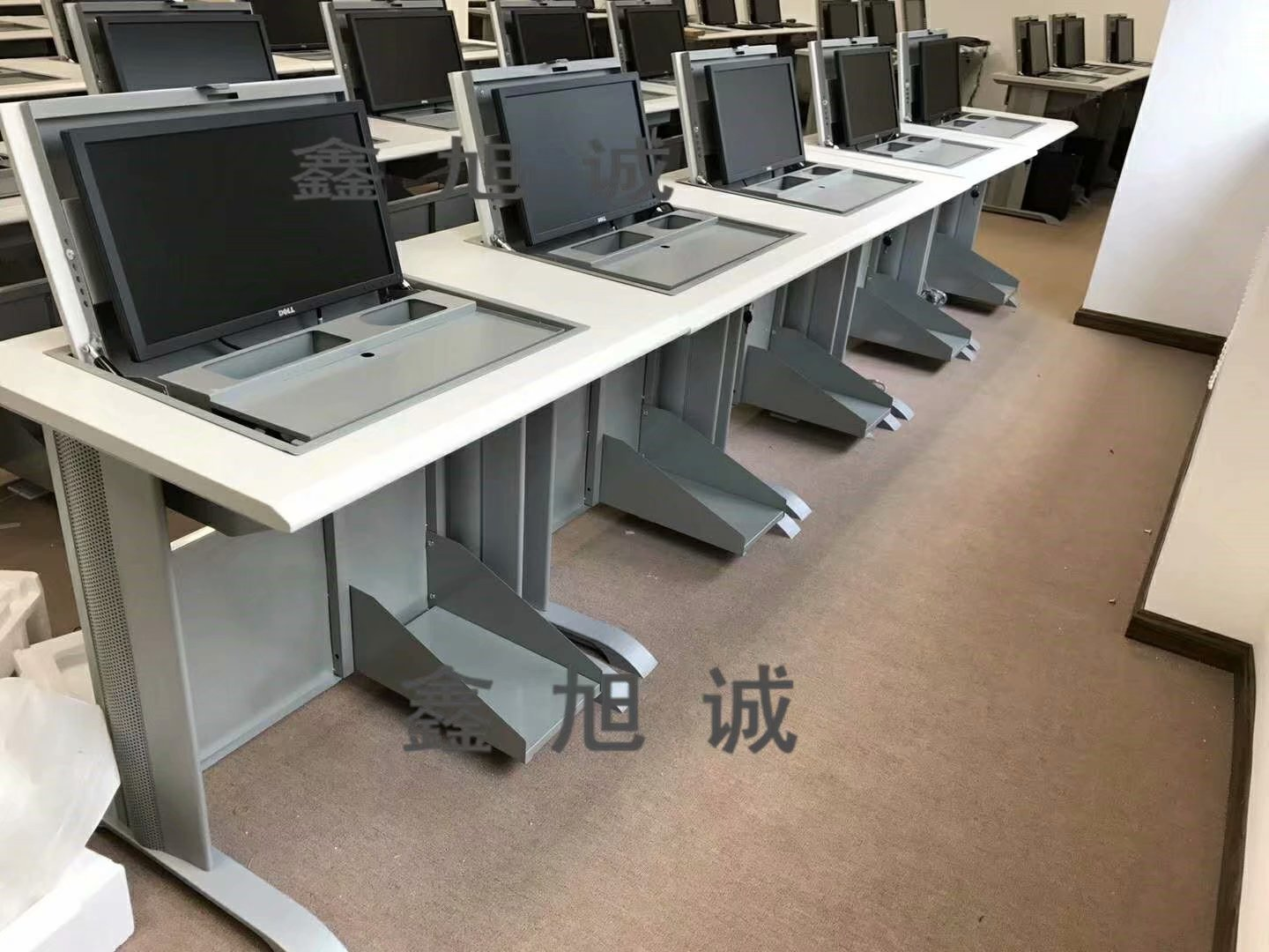 学生迈博电竞官网（中国）科技有限公司官网